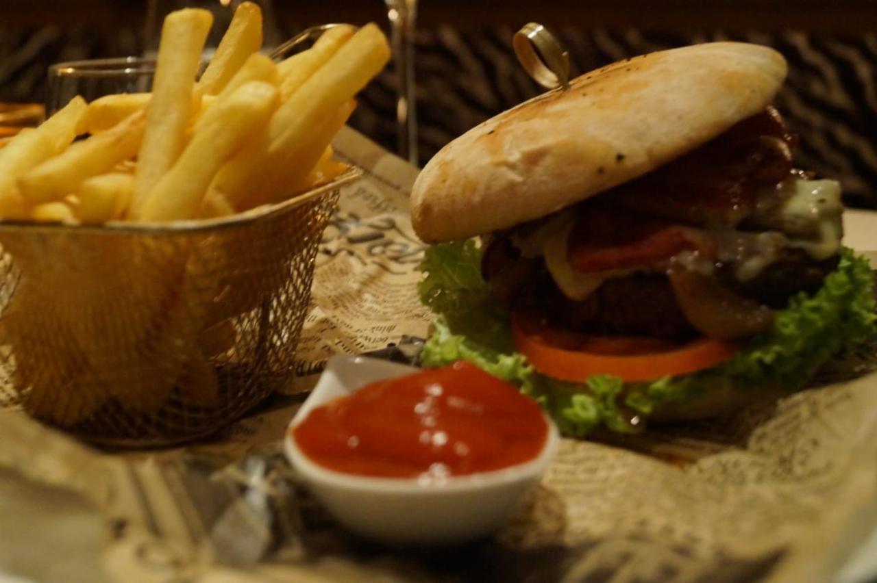 Hotel Steakhouse Fieg Fuschl am See Zewnętrze zdjęcie