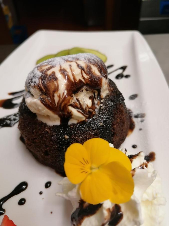 Hotel Steakhouse Fieg Fuschl am See Zewnętrze zdjęcie